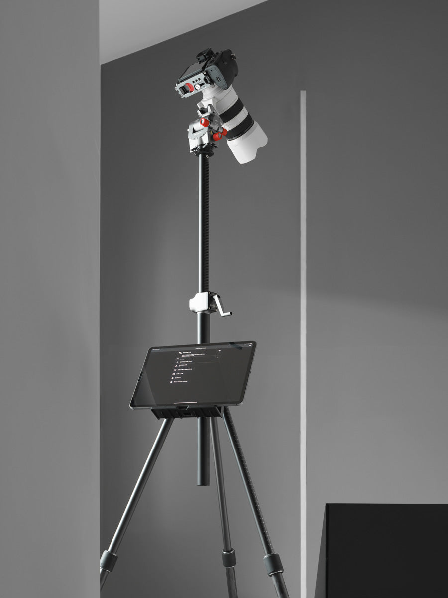 T32MAX Gear Tripod minor surface imperfections