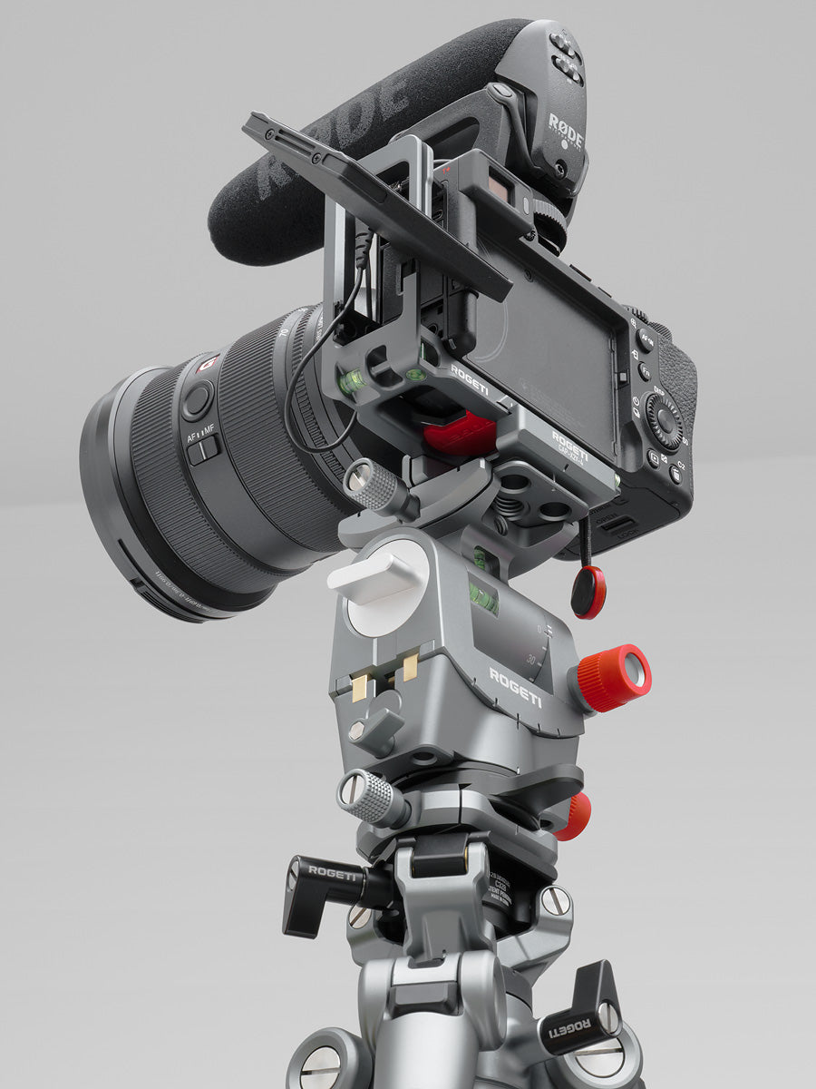 L-plate for Sony A7C2/A7CR with minor surface imperfections