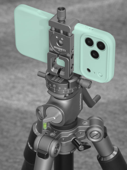Smartphone Clamp/Cell Phone Holder/iPhone Tripod Mount Adapter