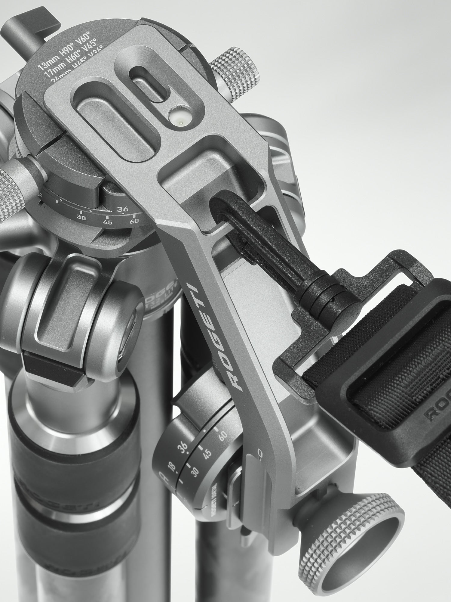 PT-120 Gimbal Head