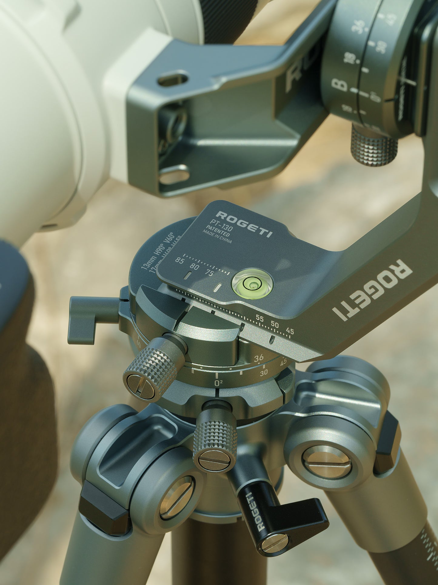 ROGETI PT-120 Gimbal Head