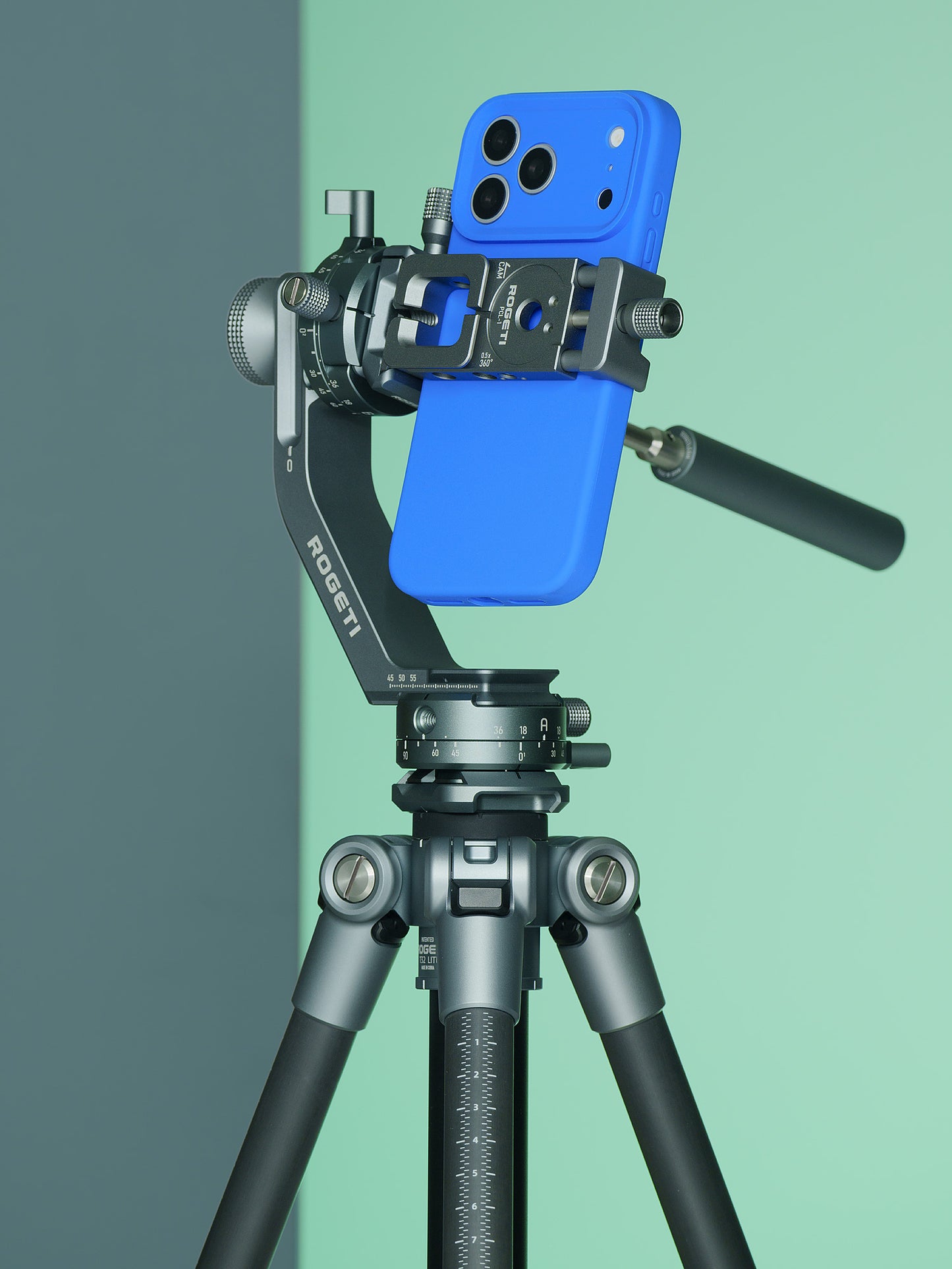 PT-120 Lightweight Gimbal Head